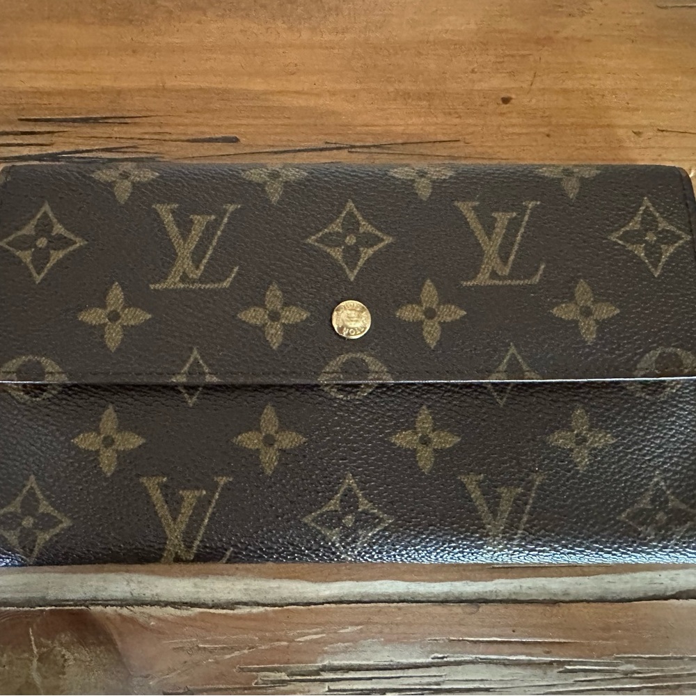 Louis Vuitton Monogram Porte Tresor International Wallet